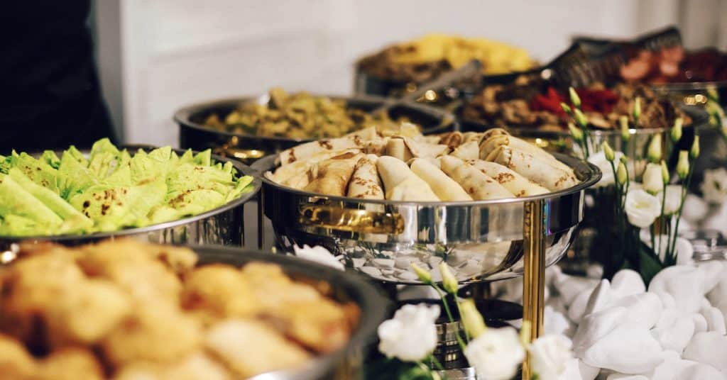 how to start a catering business
