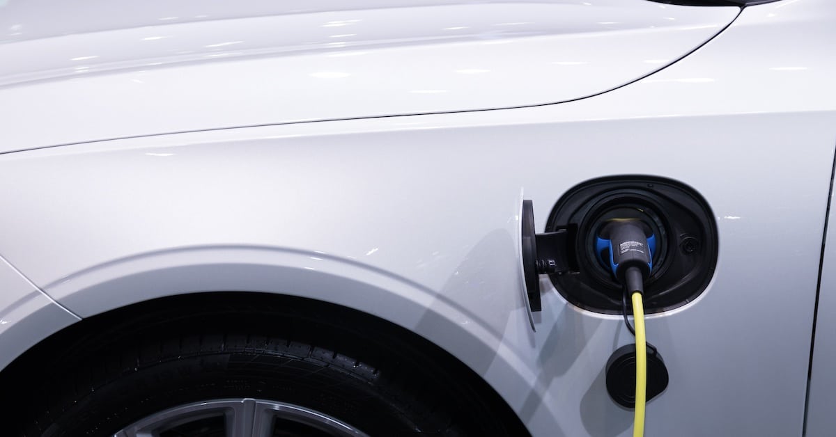 hybrid car tips for gas station owners